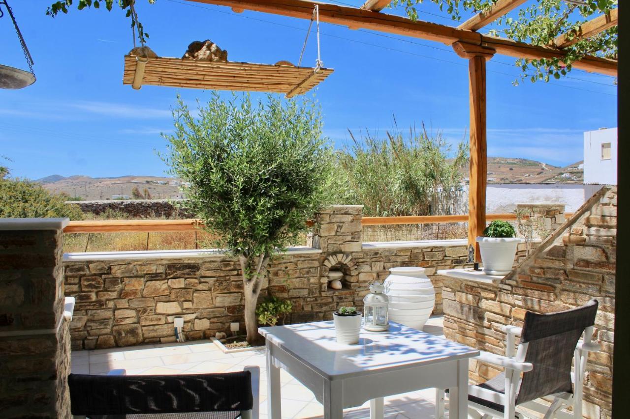 Aegeo Inn Antiparos ภายนอก รูปภาพ