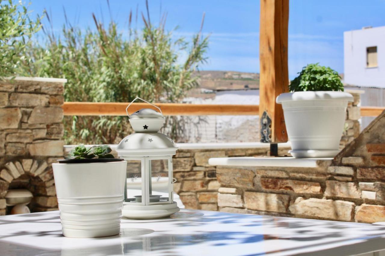 Aegeo Inn Antiparos ภายนอก รูปภาพ