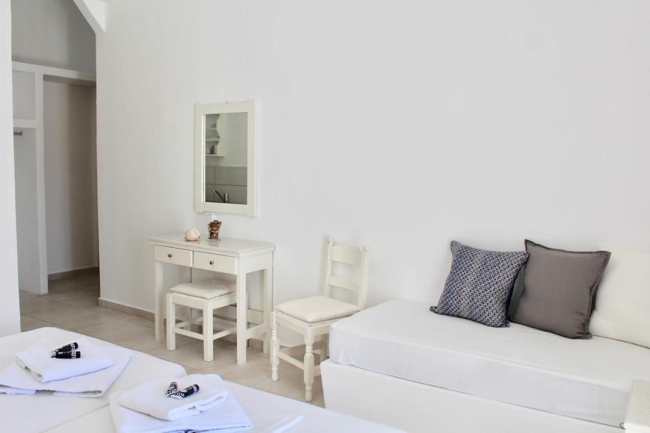 Aegeo Inn Antiparos ภายนอก รูปภาพ
