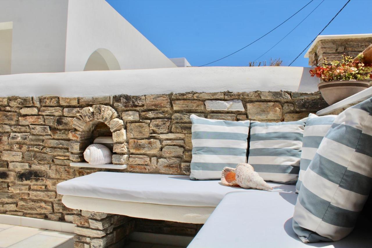 Aegeo Inn Antiparos ภายนอก รูปภาพ