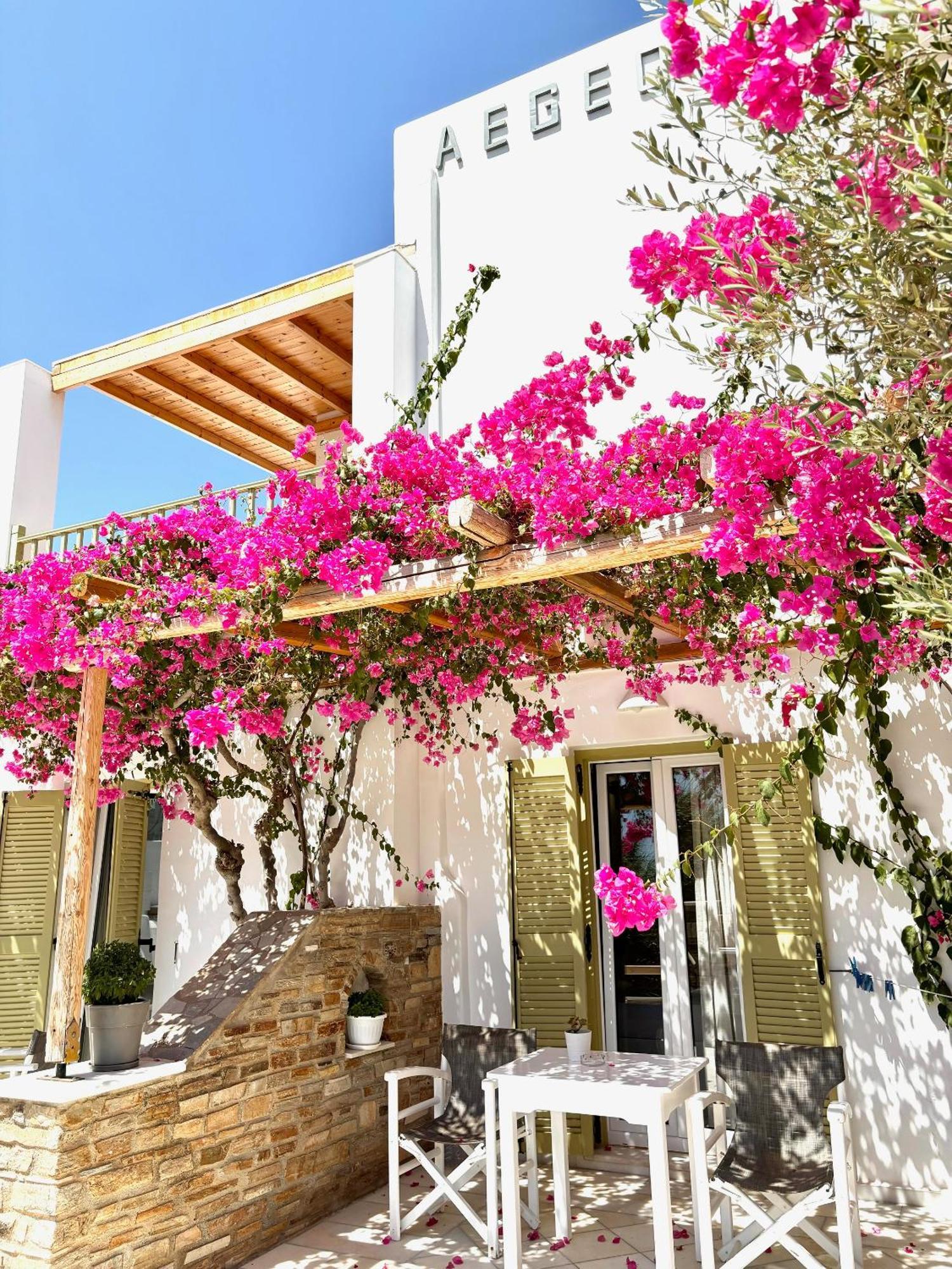 Aegeo Inn Antiparos ภายนอก รูปภาพ